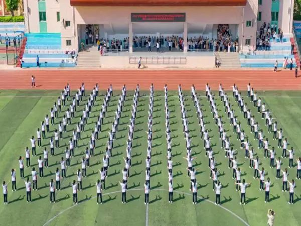 我院王深教授运动心理学科普团队创编的心理健康操落地推广